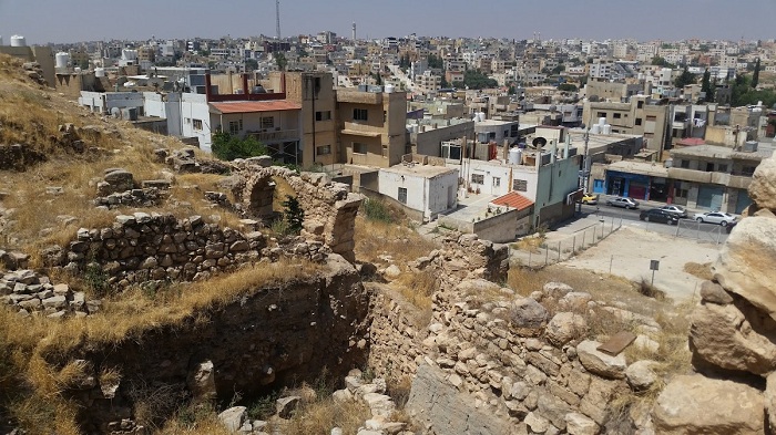 مأدبا تستضيف اليوم العلمي لمشاريع تخرج طلبة الهندسة المعمارية	