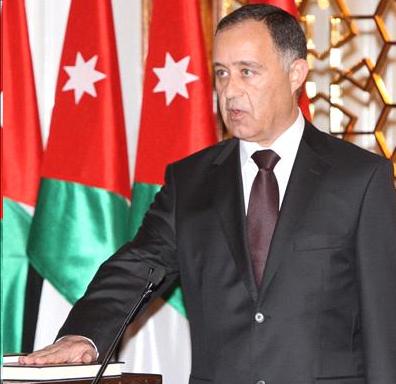 وزير المياه يحذر من مخاطر جسيمة تواجه المياه العربية 