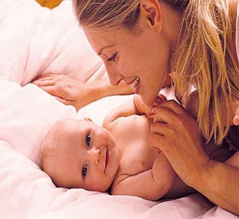 الاسـرة تعرقل السيرة المهنية للمرأة