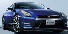 نيسان GT-R 2012 تبدأ فى الظهور