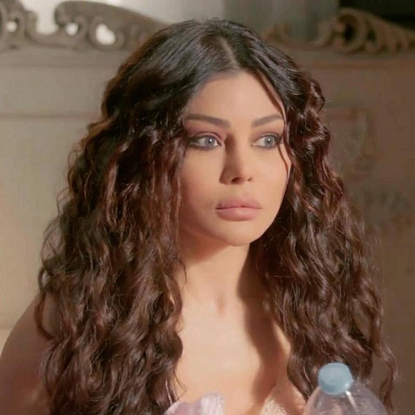 فيديو تخلّي هيفاء وهبي عن حبيبها يثير ضجة