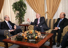 رئيس مجلس الاعيان يلتقي وزير خارجية البيرو 