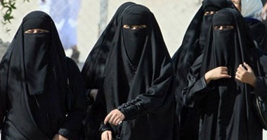 العيادات السورية مقصد للخليجيات لـ " الترقيع "