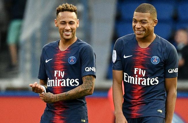  سان جرمان يحدد مصير نيمار ومبابي