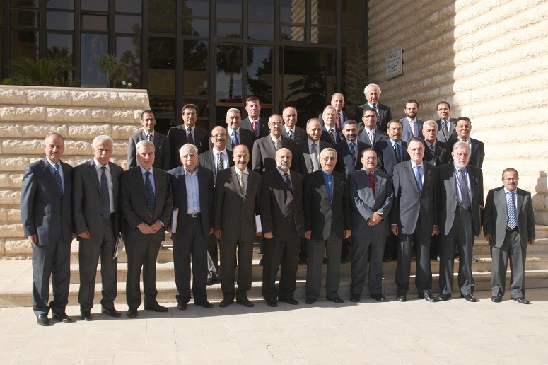 تعيين 4 من نواب الرئيس و 24 عميدا جديدا في الاردنية