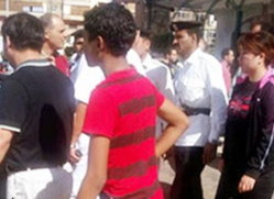 40 صينياً يطاردون شاباً مصرياً عاكس صديقتهم!