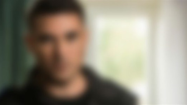 وفاة فنان عربي اثناء عملية تجميل  ..  شاهد 