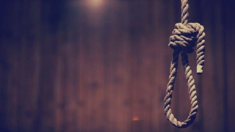 الإعدام لنجل فنان قتل عائلته 
