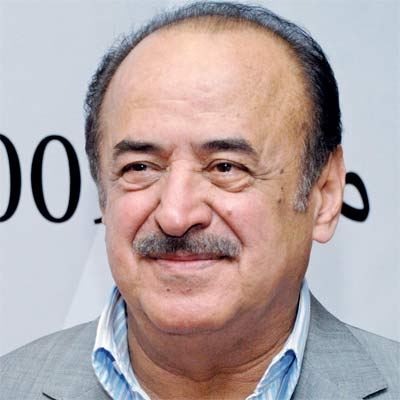 تضارب أنباء حول وفاة الفنان أسعد فضة وهذه الحقيقة 