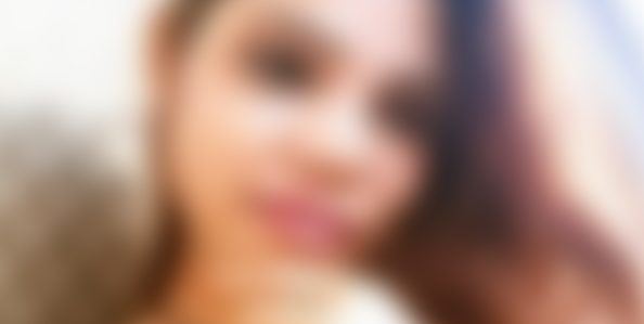 فنانة تتعرض للابتزاز من مُساعدة صوّرتها بأوضاع محرجة  .. صورة 