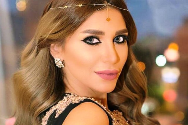  ملكة جمال سوريا السابقة في جلسة تصوير جريئة ..  صور