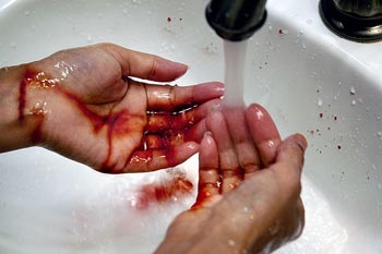 إيذاء النفس ..  نداء استغاثة