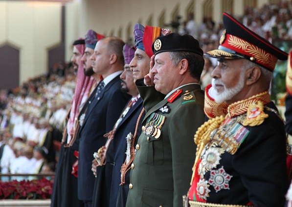 الملك يحضر احتفالات سلطنة عمان بعيدها الوطني