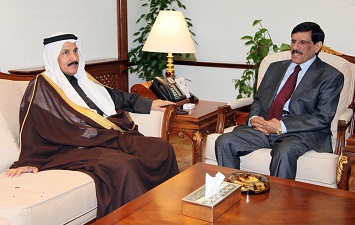 السرور يبحث علاقات التعاون المشترك مع بعض السفراء العرب