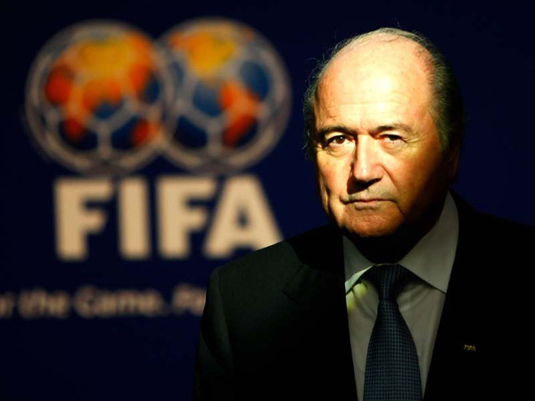 بلاتر ينفي إجراء تغييرات على موعد مونديال 2022