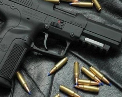 مواطن يقتل ابنه في ماعين