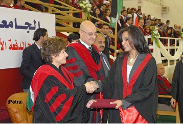  الهاشمية تخرج الدفعة 1 من الفوج 13