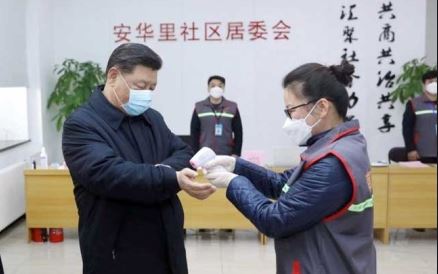 أول زيارة للرئيس الصيني الى ووهان ..  ماذا حدث؟