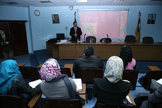 الاردنية تنظم ورشة عمل حول جائزة البحث العلمي لطلبة الجامعات