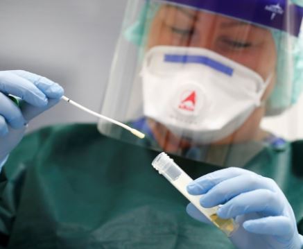 إيطاليا تسجل أدنى حصيلة وفيات منذ اكثر من شهر