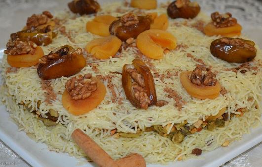 طريقة عمل السفة المدفونة بالدجاج