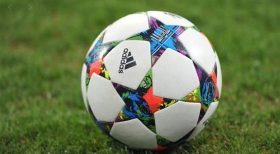 أين بدأت لعبة كرة القدم؟