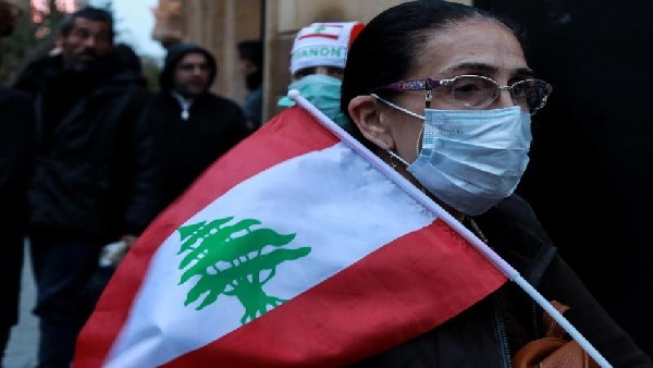 لبنان يسجل 4 وفيات و 527 اصابة جديدة بكورونا