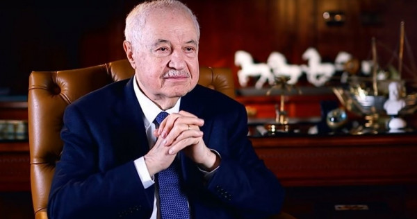 أبو غزالة يكشف مفاجأة بتوقعه لمدة استمرار كورونا