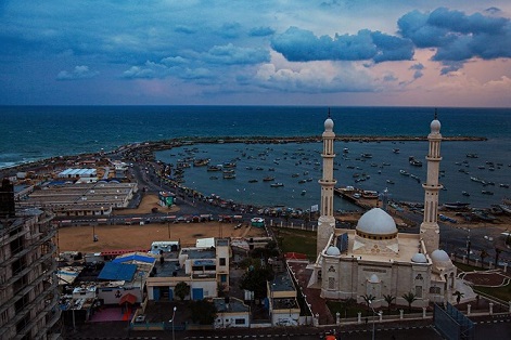 غزة تعلن إعادة فتح المساجد الأحد