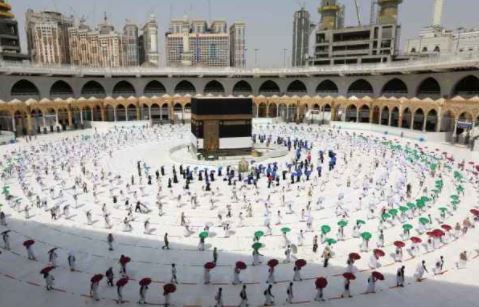 أبرز الاشتراطات التي حددتها السعودية للمعتمرين من خارجها
