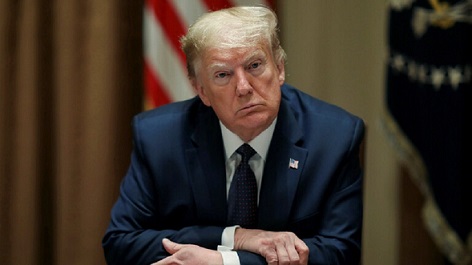 طعنة جديدة لترامب من أقرب الناس إليه