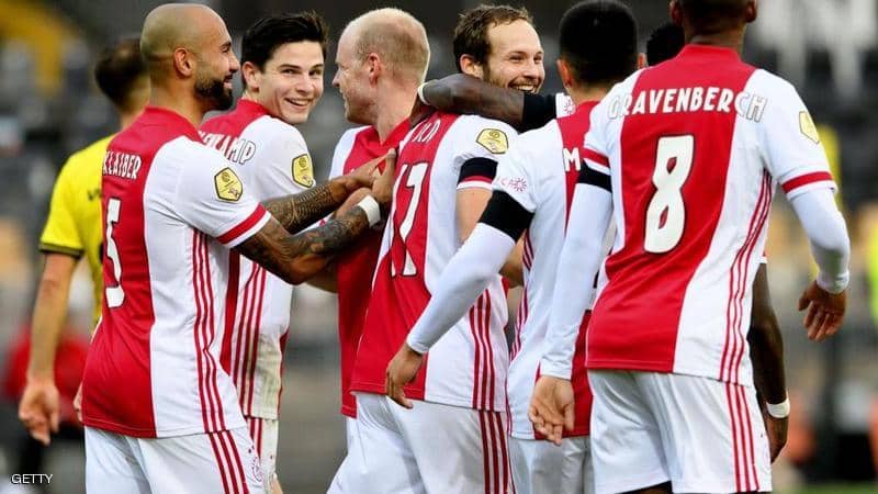 البت في أمر لاعب أياكس إثر اعتقاله على خلفية جنائية