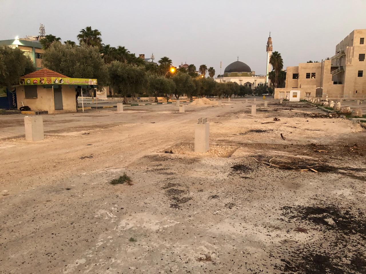 مجزرة تقطيع الأشجار في جامعة اليرموك مستمرة