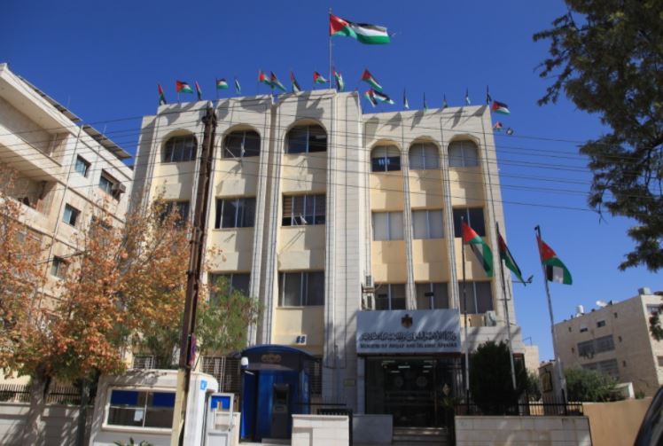 تمديد فترة التسجيل لمسابقة الحافظ القرآنية