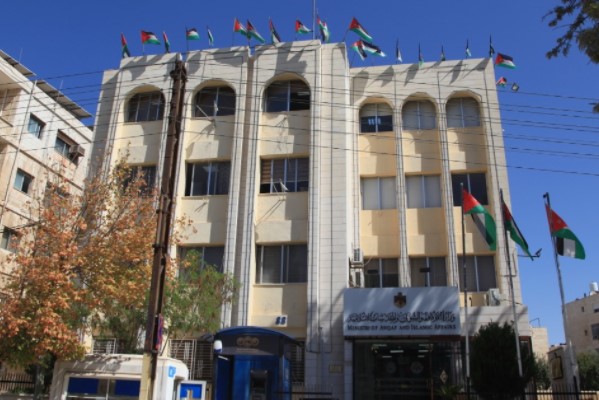 الأوقاف تباشر اعتماد المدرسين للمراكز الاسلامية