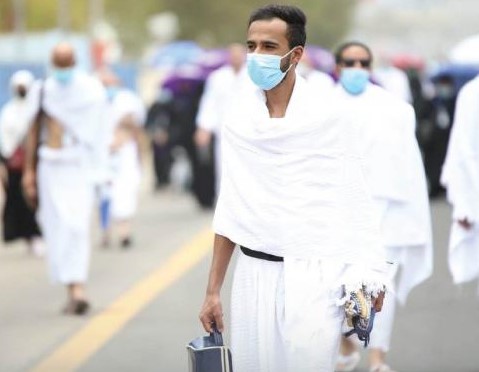 بعد الوقوف بعرفات  ..  الحجاج ينفرون إلى مزدلفة