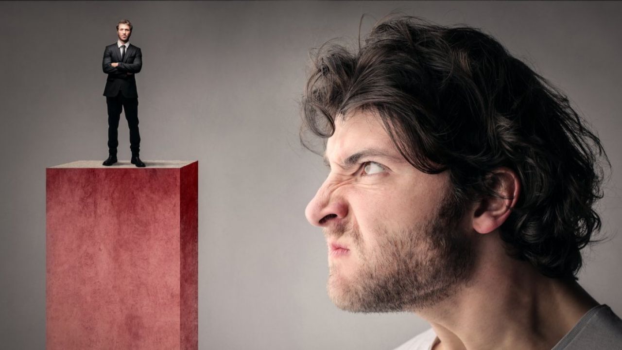 كيف تعرف أنك محسود؟ 