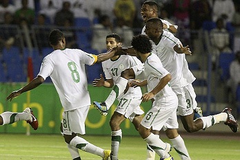 الأخضر السعودي يجتاز هونج كونج بثلاثية نظيفة