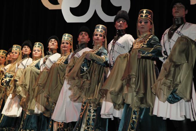 فرقة الجيل الجديد تلتقي جمهورها بجرش الثلاثاء 