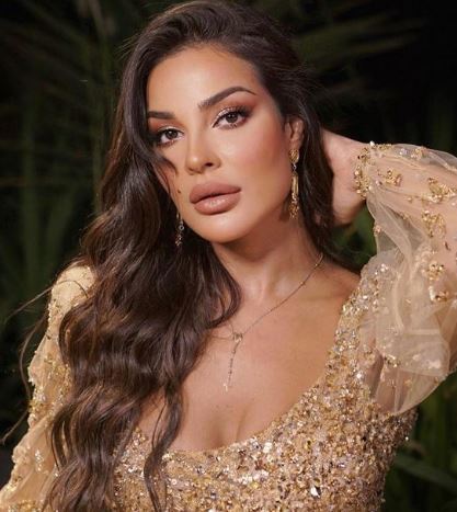  نادين نجيم بمقميص النوم بدون ملابس داخلية .. شاهد