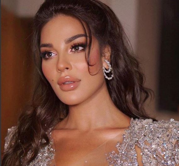  نادين نجيم بجلسة تصوير خاصة بمفاتن جسدها .. شاهد