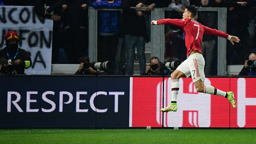 أبطال أوروبا ..  رونالدو ينقذ يونايتد من الخسارة وفوز بايرن وبرشلونة