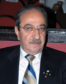 بعد زكريا بطرس دريد لحام يصف نفسه بالإله .. شاهد