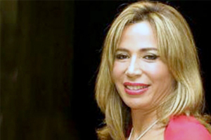 إيناس الدغيدي : لن أرتدي الحجاب إلا في المرض