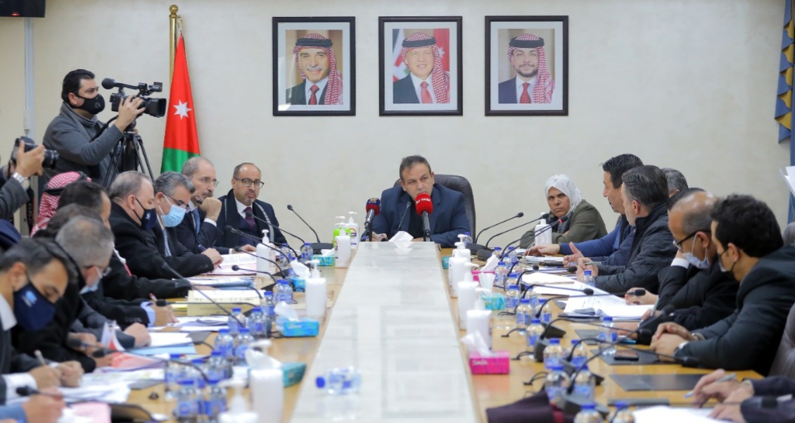 مالية النواب تناقش موازنة دائرة الشؤون الفلسطينية