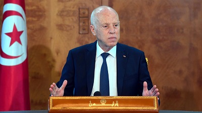 الرئيس التونسي يخفض المنح والامتيازات لأعضاء المجلس الأعلى للقضاء