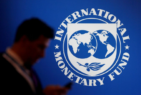 (النقد الدولي) يخفض تقديراته للنمو العالمي ويتوقع استمرار التضخم