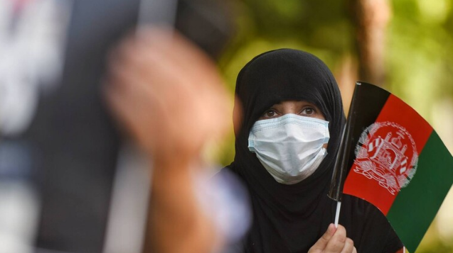 تظاهرة نسائية في أفغانستان للدفاع عن الحجاب