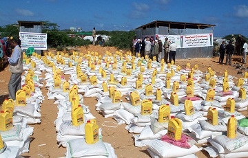 الاردن يوزع مساعدات دوائية وغذائية في الصومال