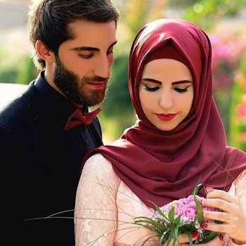 واعظة تثير الجدل حول القبلات بين المتزوجين في نهار رمضان